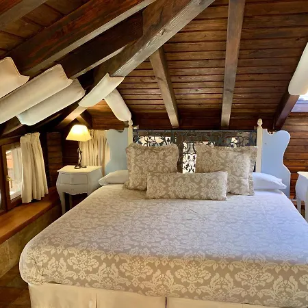 Akla La Casa Del Puente Zajazd