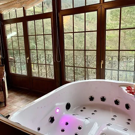 Akla La Casa Del Puente بيت ريفي