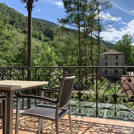 Akla La Casa Del Puente 3*