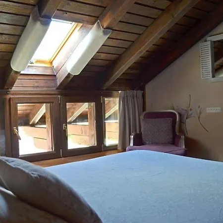 Akla La Casa Del Puente