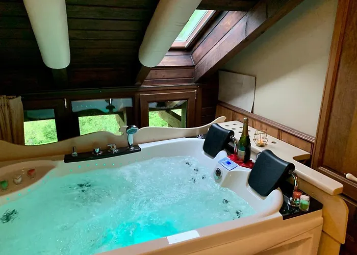 Akla La Casa Del Puente Regules