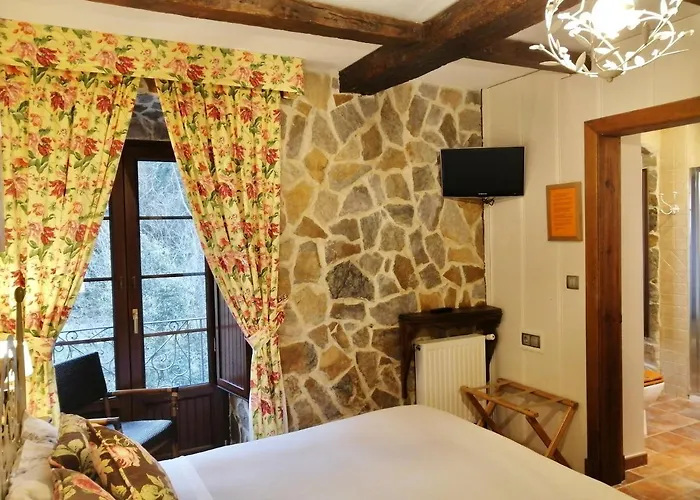 Akla La Casa Del Puente Mini-hôtel Regules