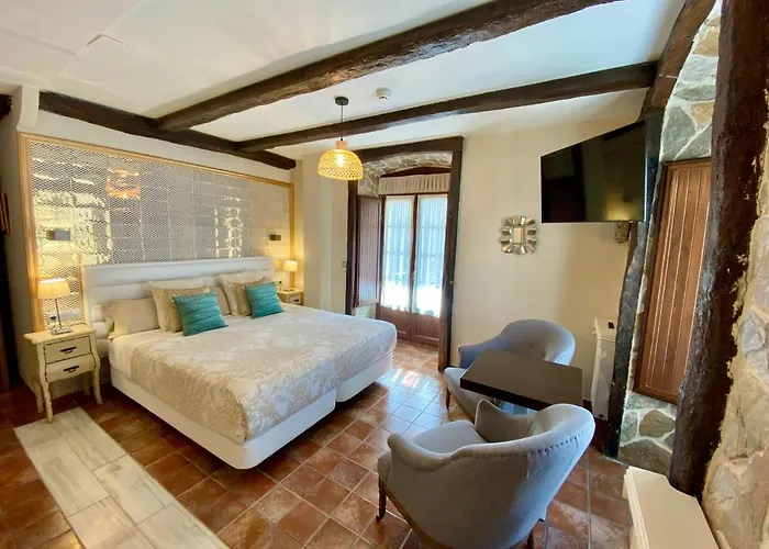 Akla La Casa Del Puente Regules