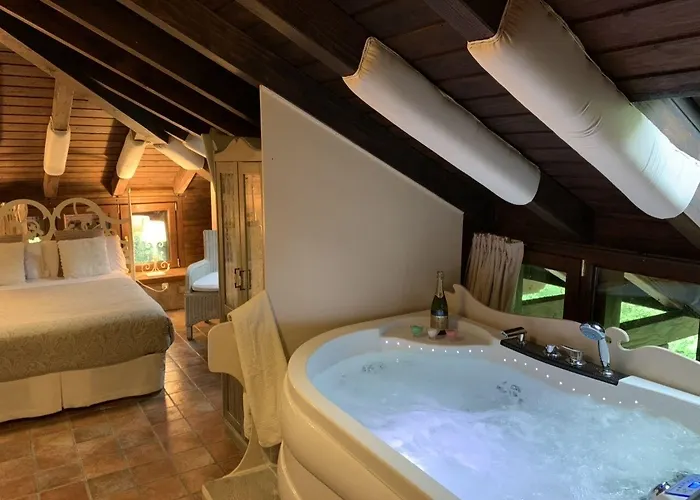 Akla La Casa Del Puente Inn