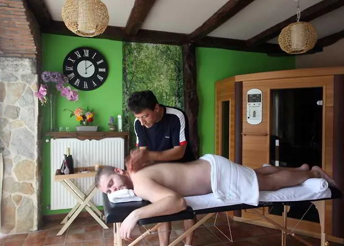 Akla La Casa Del Puente Zajazd