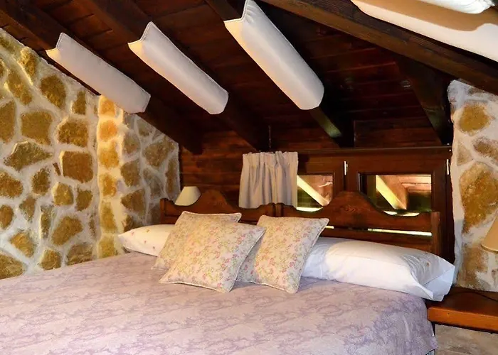 Akla La Casa Del Puente 3*