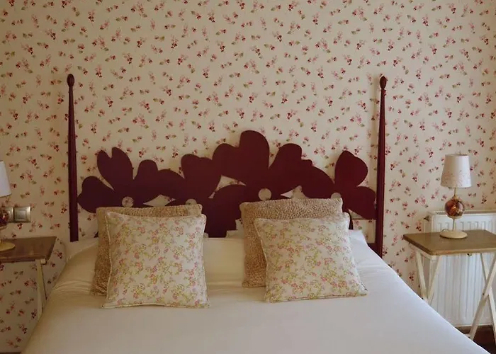 Akla La Casa Del Puente